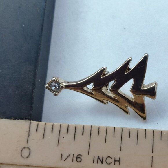 Avon Rhinestone Christmas Tree Lapel Pin Gold tone Holiday Jewelry Pinback - Picture 3 of 5